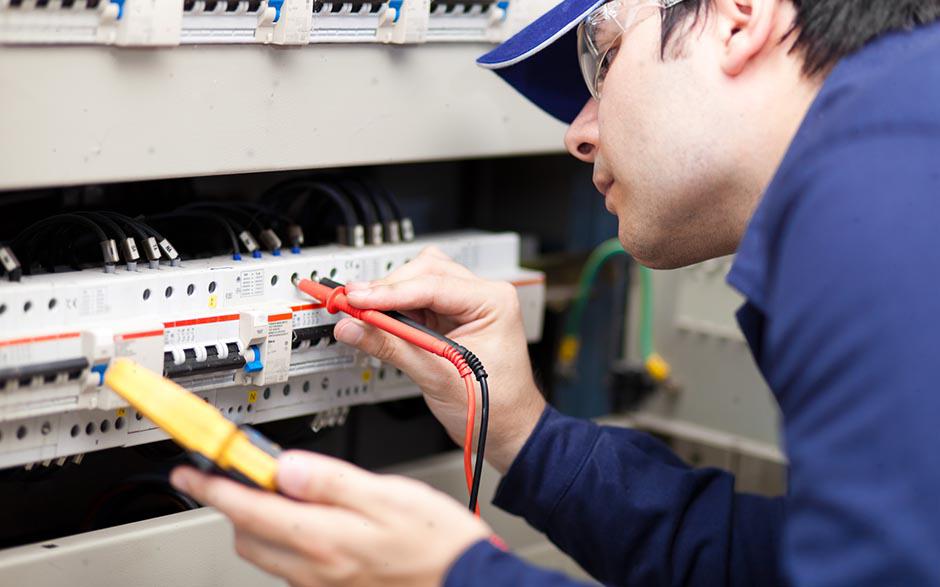 électricien installateur Évry